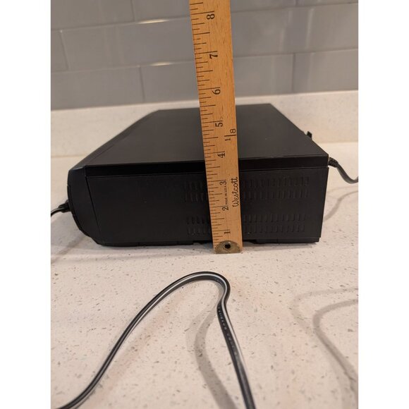 Panasonic PV-V4022 4-Head Omnivision VHS VCR Front A/V Inputs tested - Picture 8 of 9